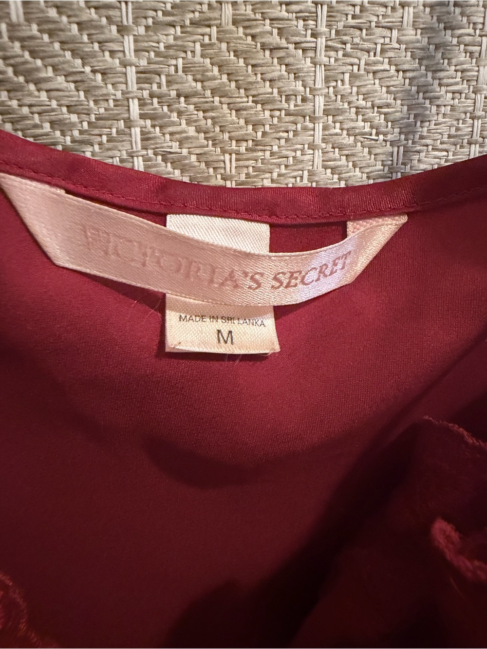 Vintage 90s Victoria's Secret Burgundy Red Satin Lace Cami Top - Size M - Picture 2 of 5